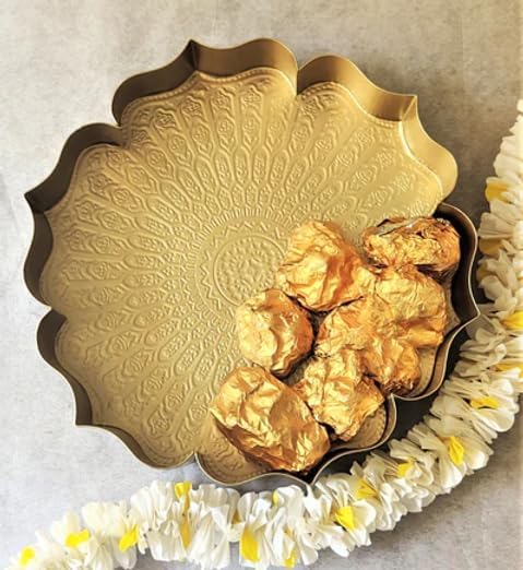 Premium Embossed Metal Urli